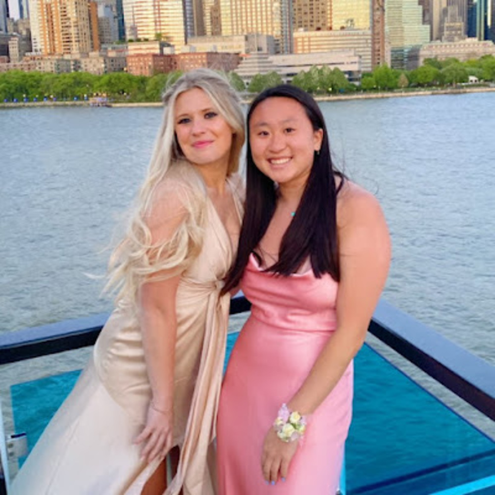 Meet your Posher, Elizabeth